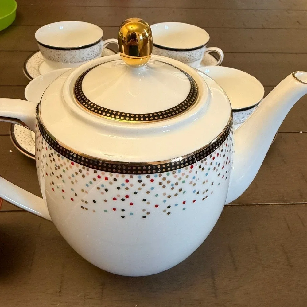 NWT Teavanna DISCONTINUED 2014 Confetti Fine Bone China Full Tea Set